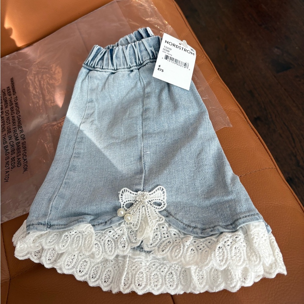 NWT KIDS DENIM SHORTS with Ruffles